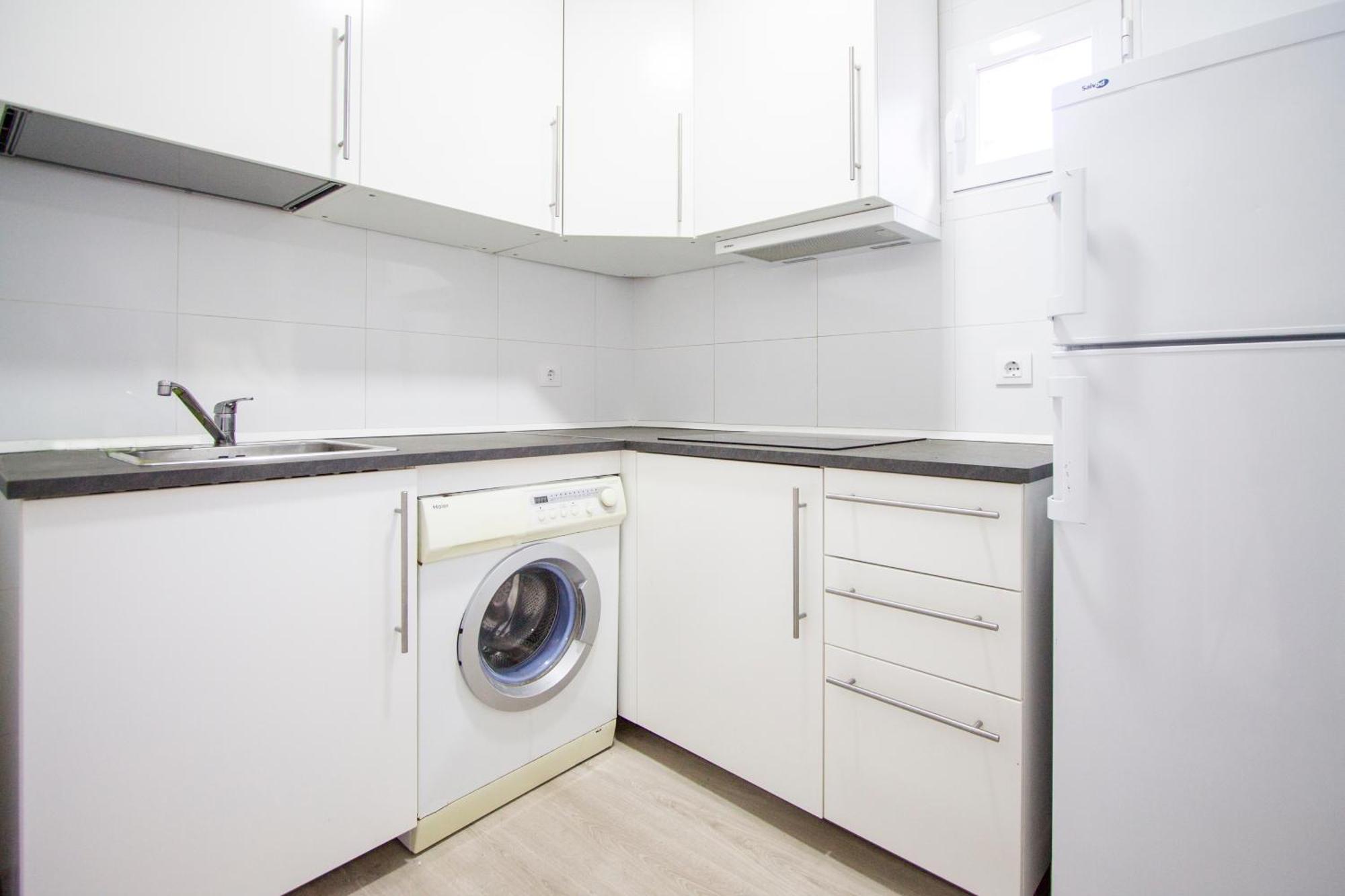 Apartamentos Tetuan Sandino Madryt Zewnętrze zdjęcie