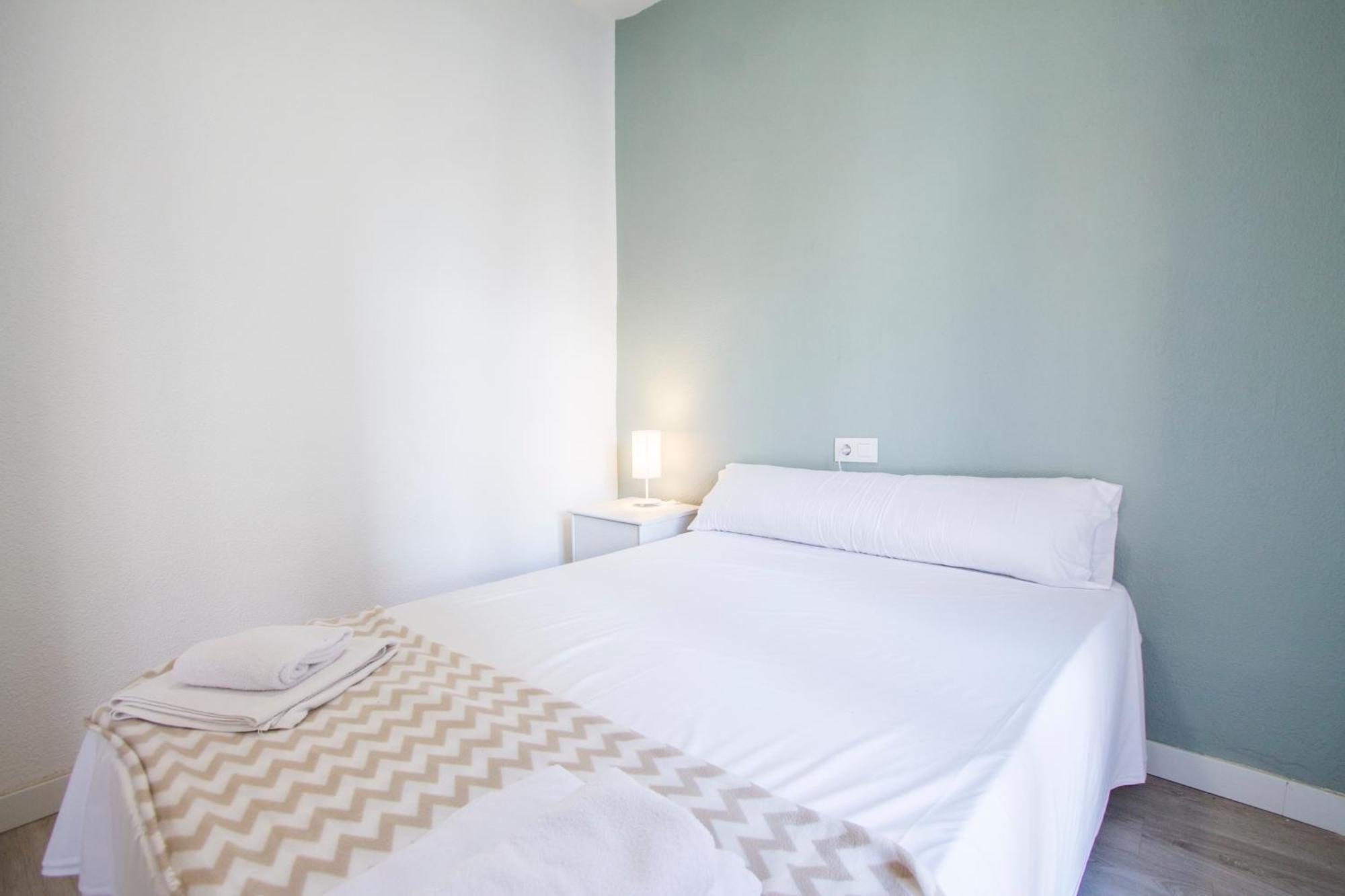 Apartamentos Tetuan Sandino Madryt Zewnętrze zdjęcie