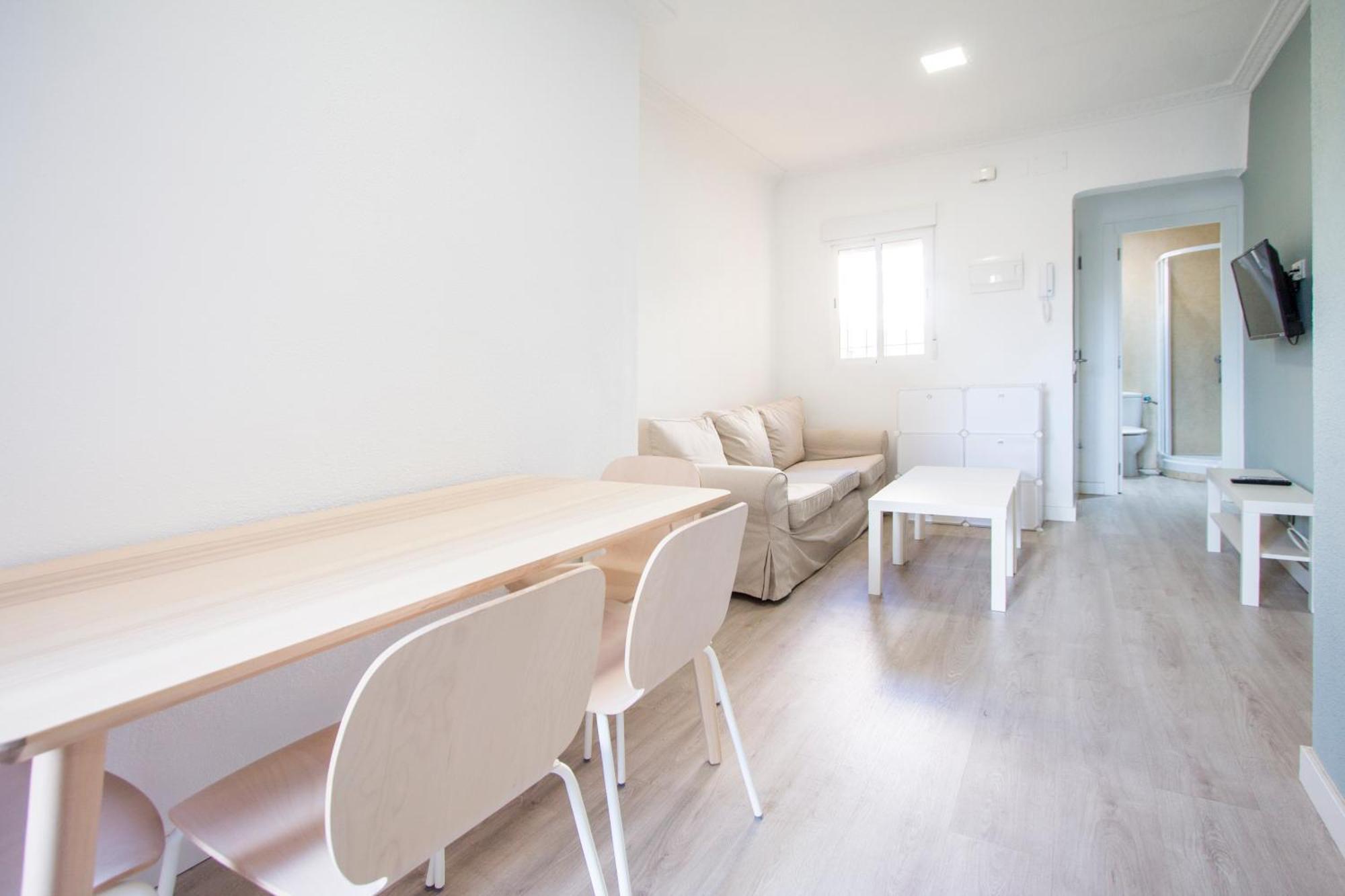 Apartamentos Tetuan Sandino Madryt Zewnętrze zdjęcie