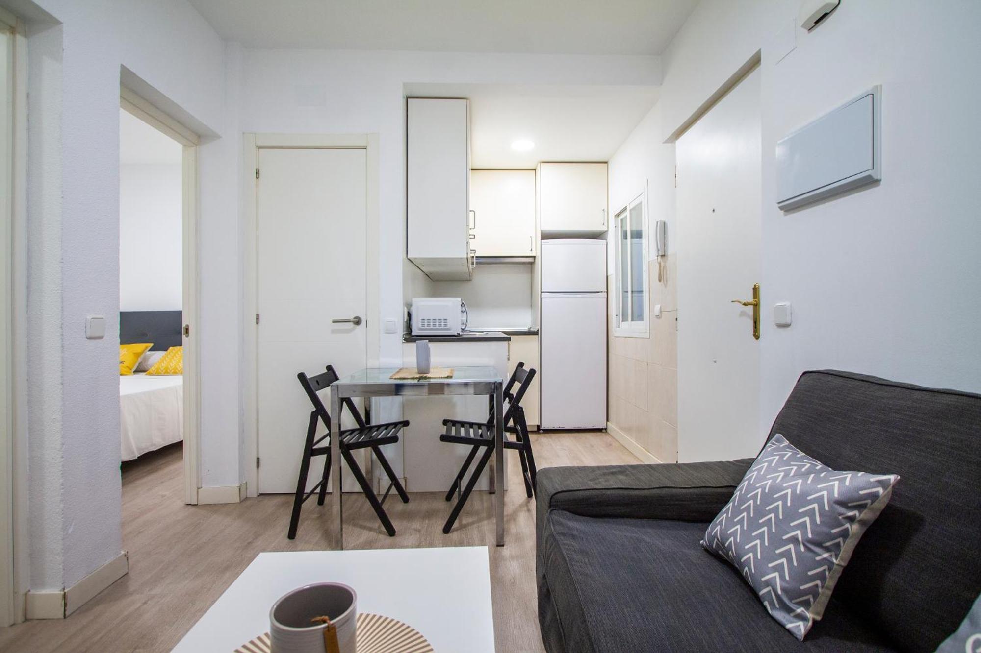Apartamentos Tetuan Sandino Madryt Zewnętrze zdjęcie